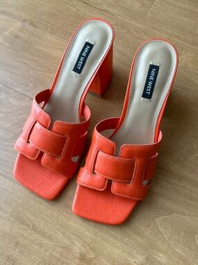 Nine West Women’s Kaelyn Square Toe Slip On Heel Sandals, Dark Orange, Size 8.5